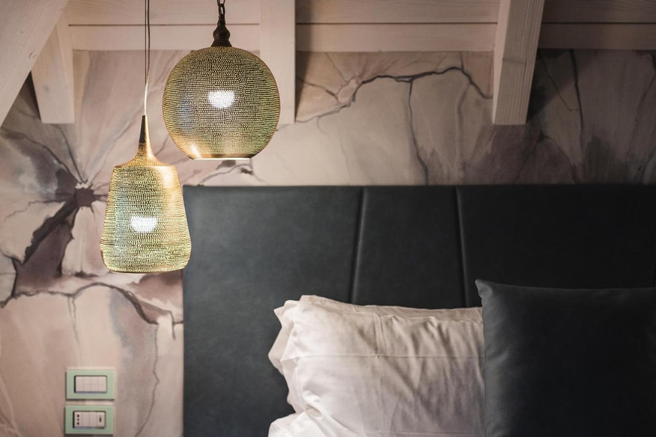 Luxury Suites Rocopom - Lake Front Malgrate Eksteriør bilde